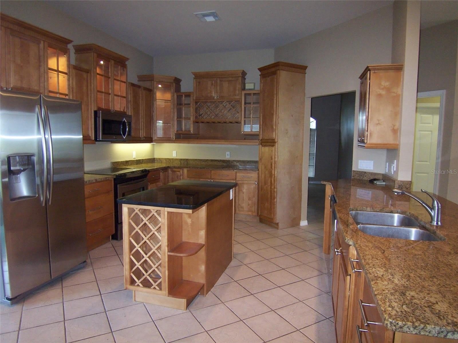 5435 SUMMERLAND HILLS Drive – photo 2