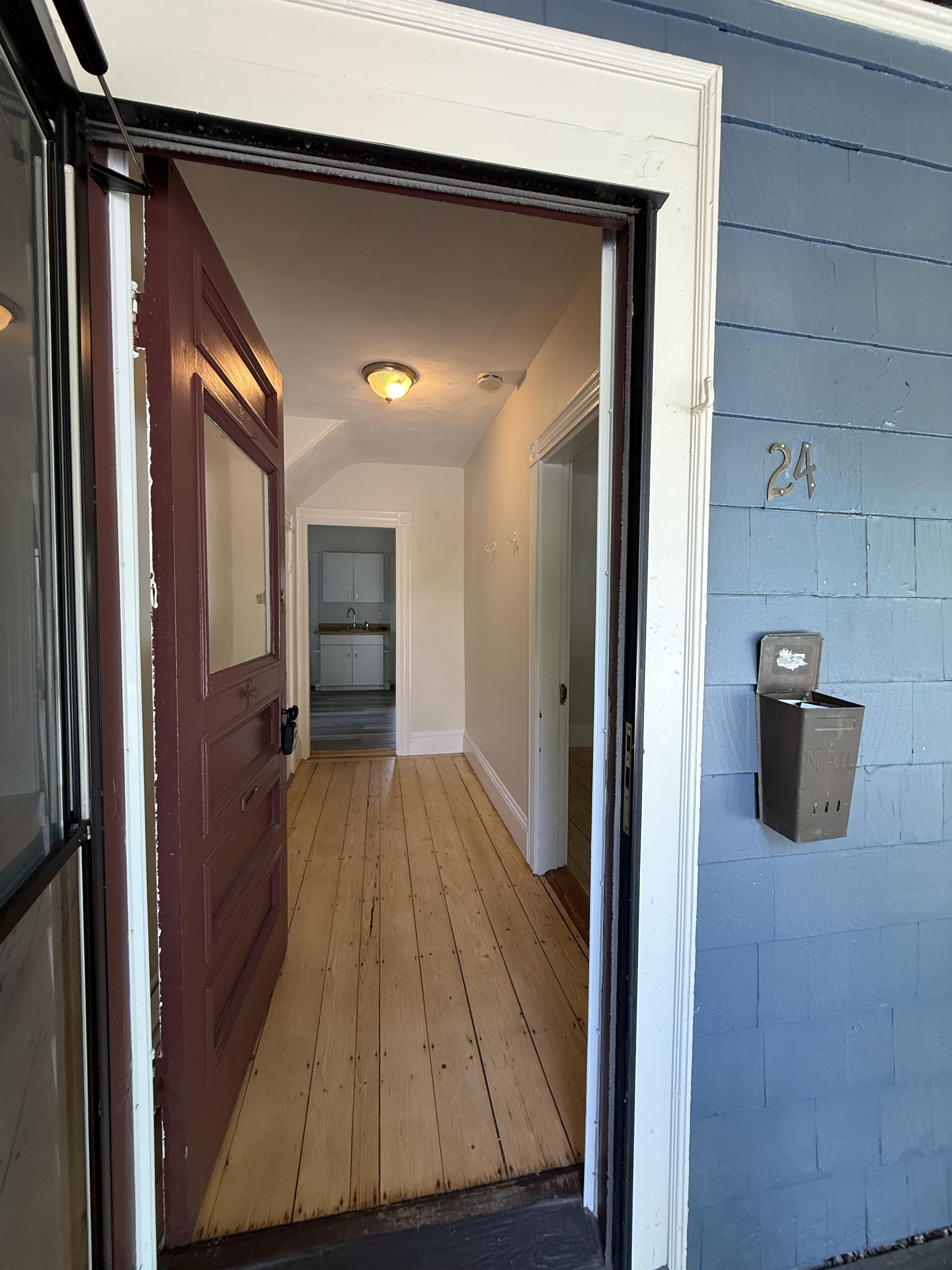 24 Elliot Terrace – photo 2