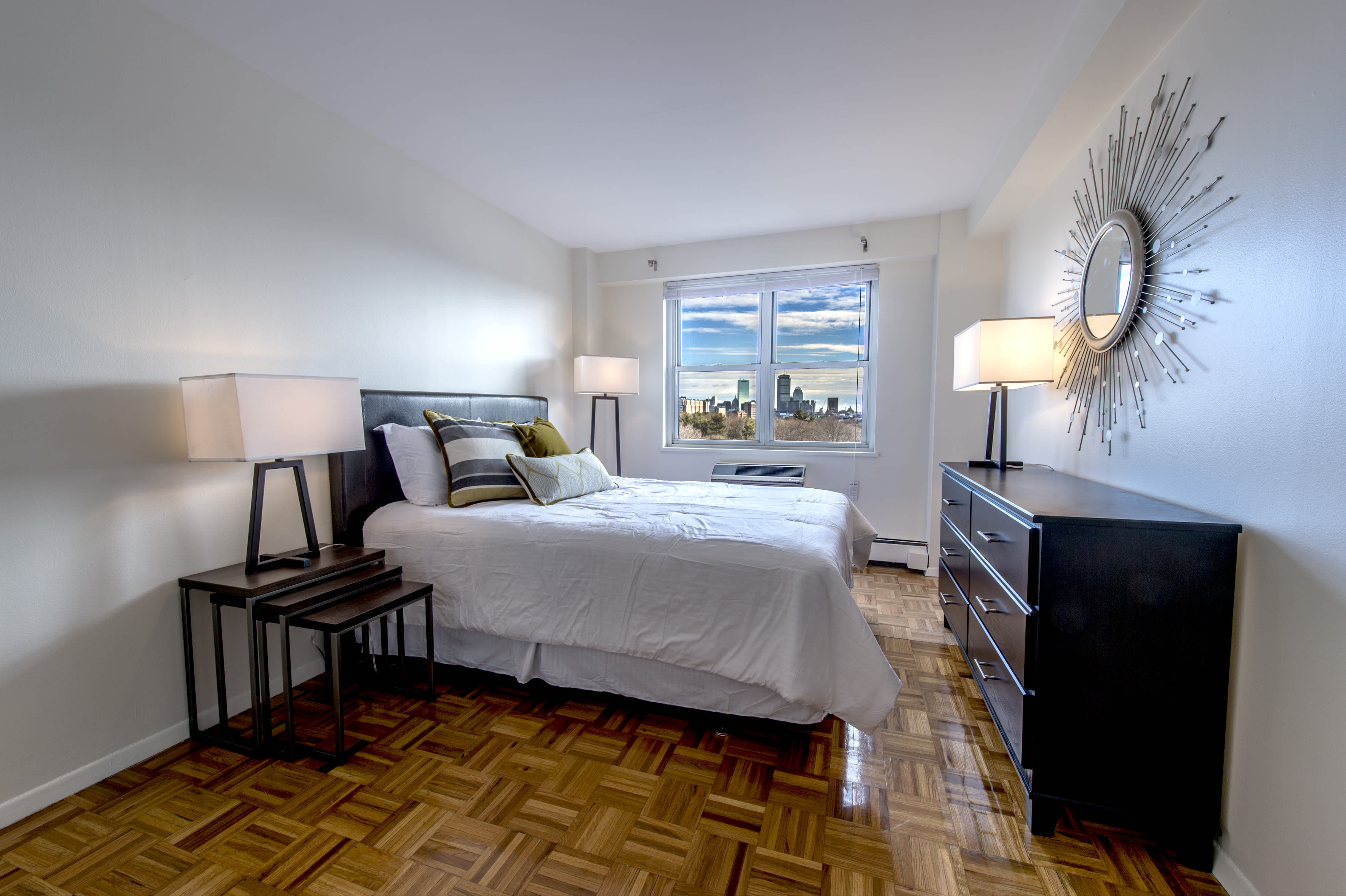 10 Strathmore Rd – photo 3