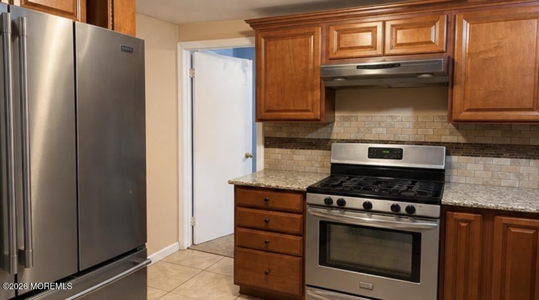 223 Riverside Drive – photo 4