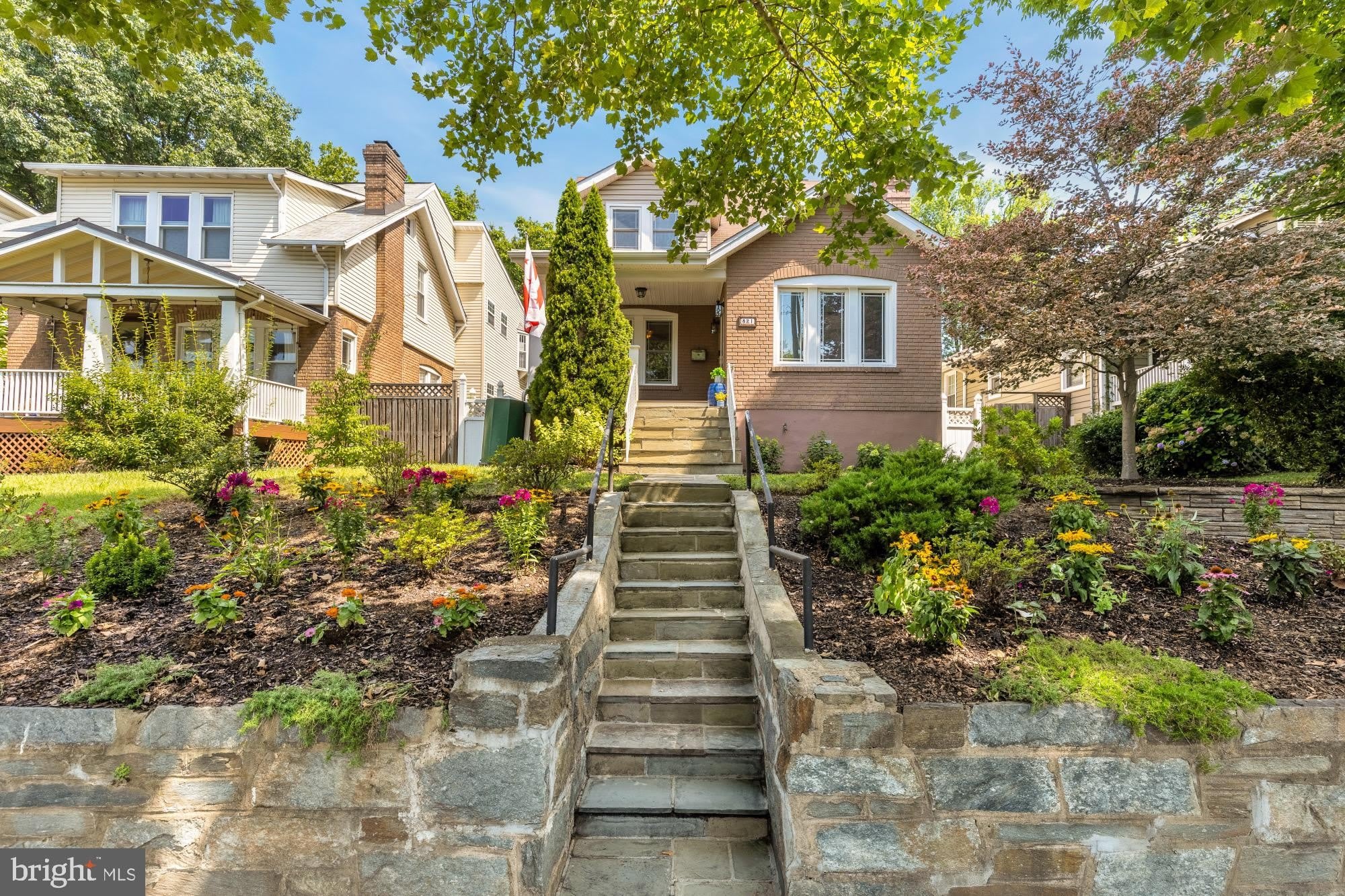 821 Elder Street Nw – photo 1