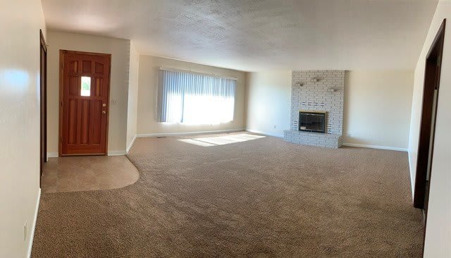 Great home in Moyina Heights – photo 3