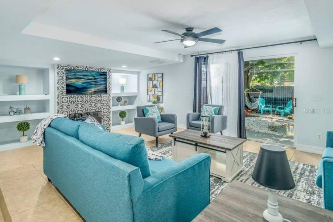 2917 STETSON Street – photo 5