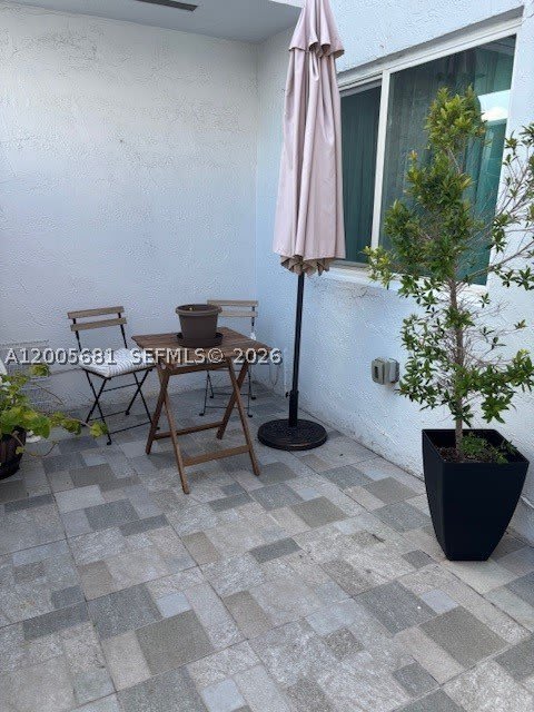 10720 NW 7th St – photo 4