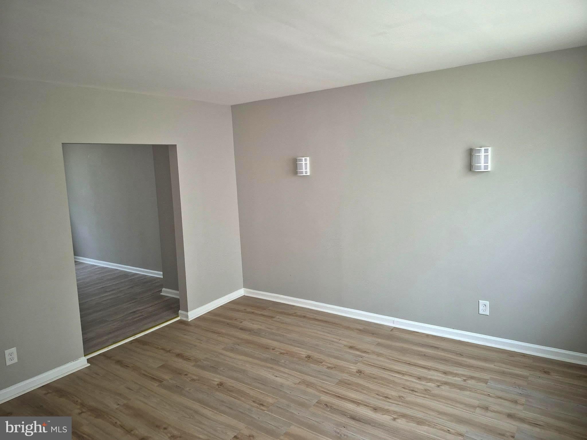 929 E 41ST Street – photo 2