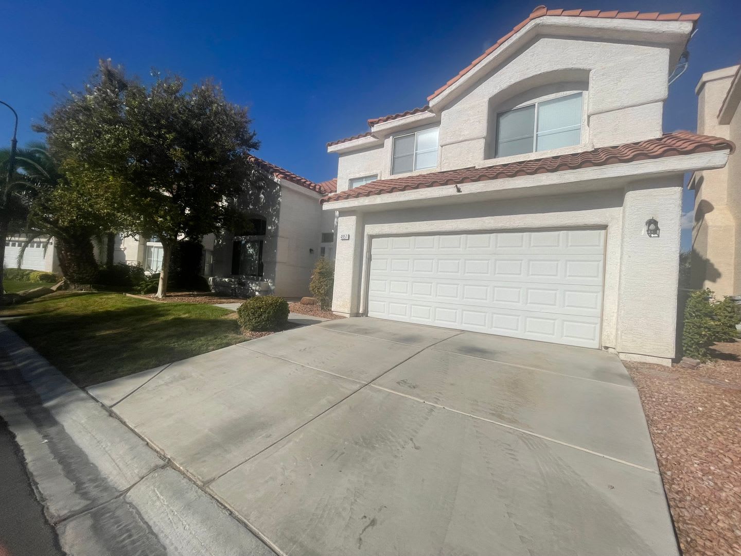 4 bedroom home in Painted Desert with Golf Course Views! – photo 2