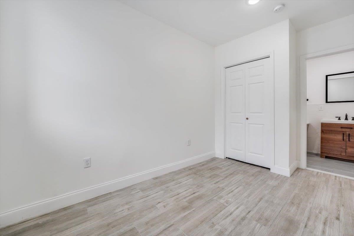 260 PALISADE AVE – photo 4