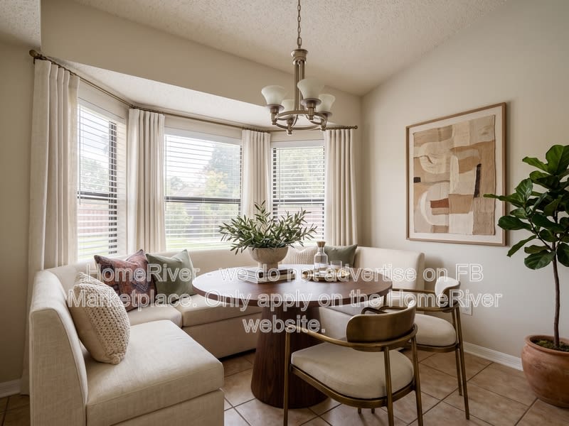 2410 Cashmere Ct – photo 3
