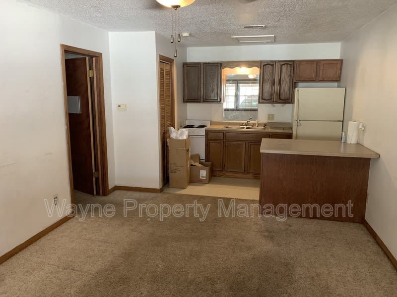 1219 2Nd St – photo 3
