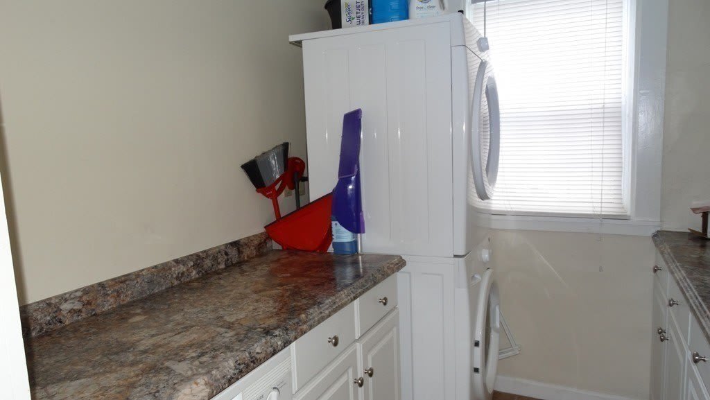 188 E Central Street – photo 5