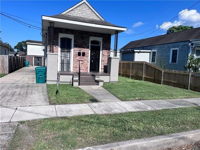 532 Monroe Street – photo 1
