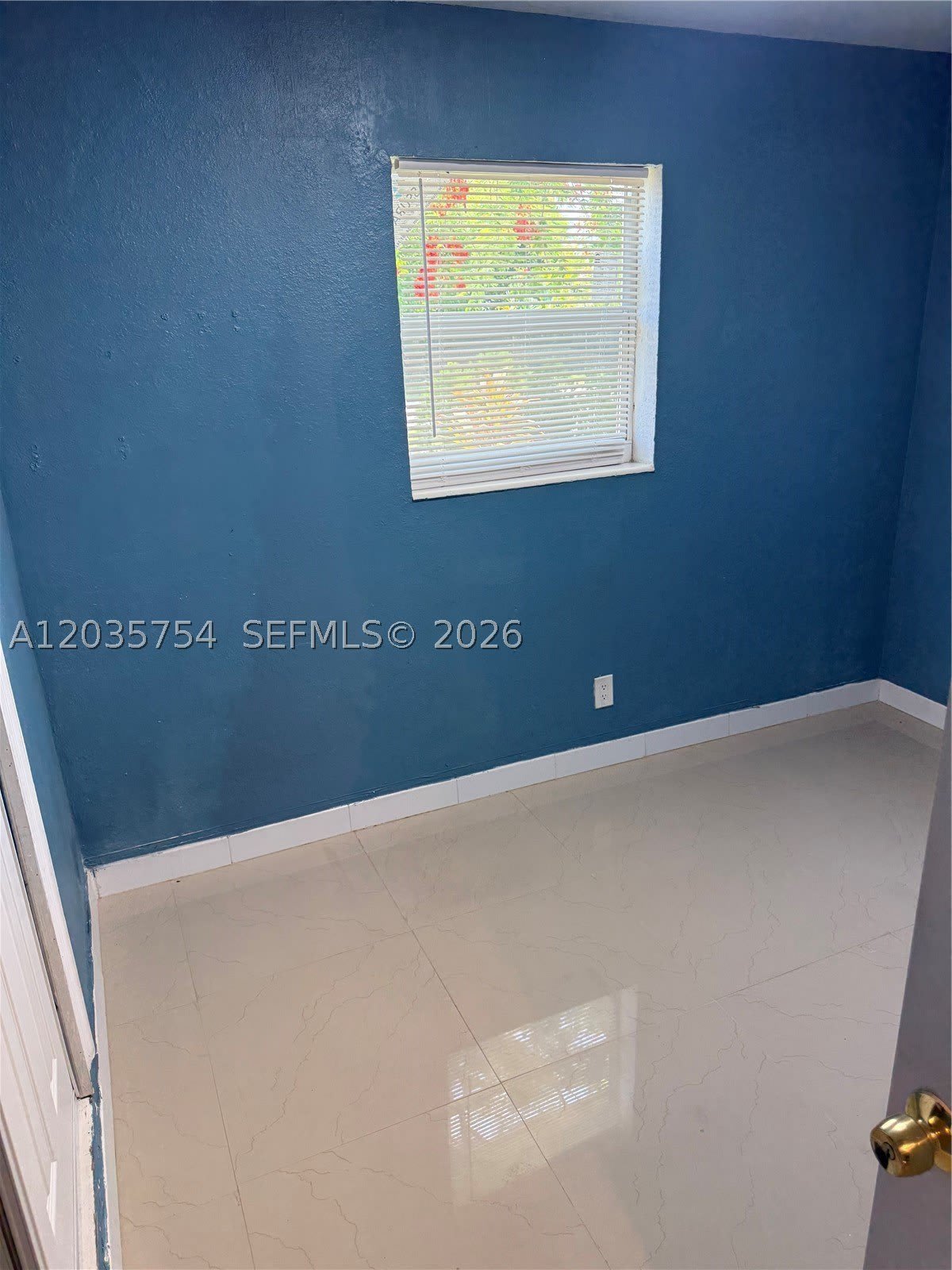 1321 NW 50th Ave – photo 4