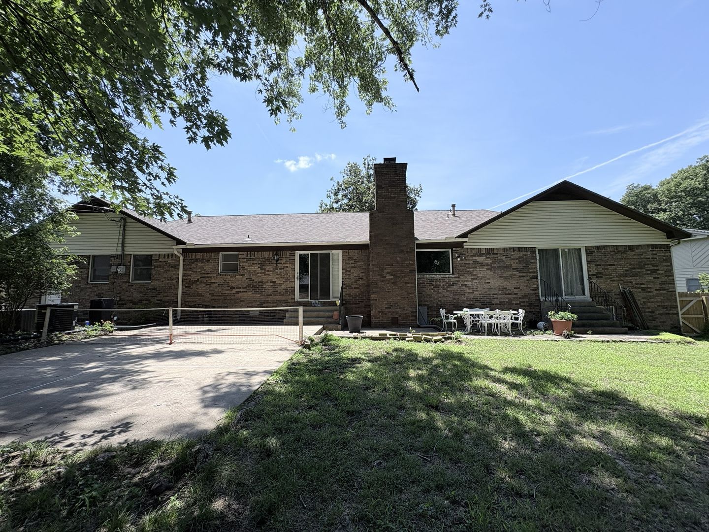 Remarkable 4 bed 2.5 bath w/ basement in Siloam Springs – photo 3