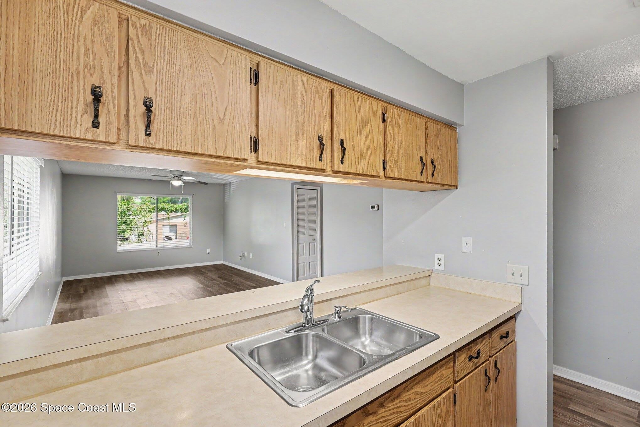 2286 Fox Hollow Drive – photo 3