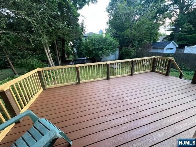 54 Oak Street – photo 1