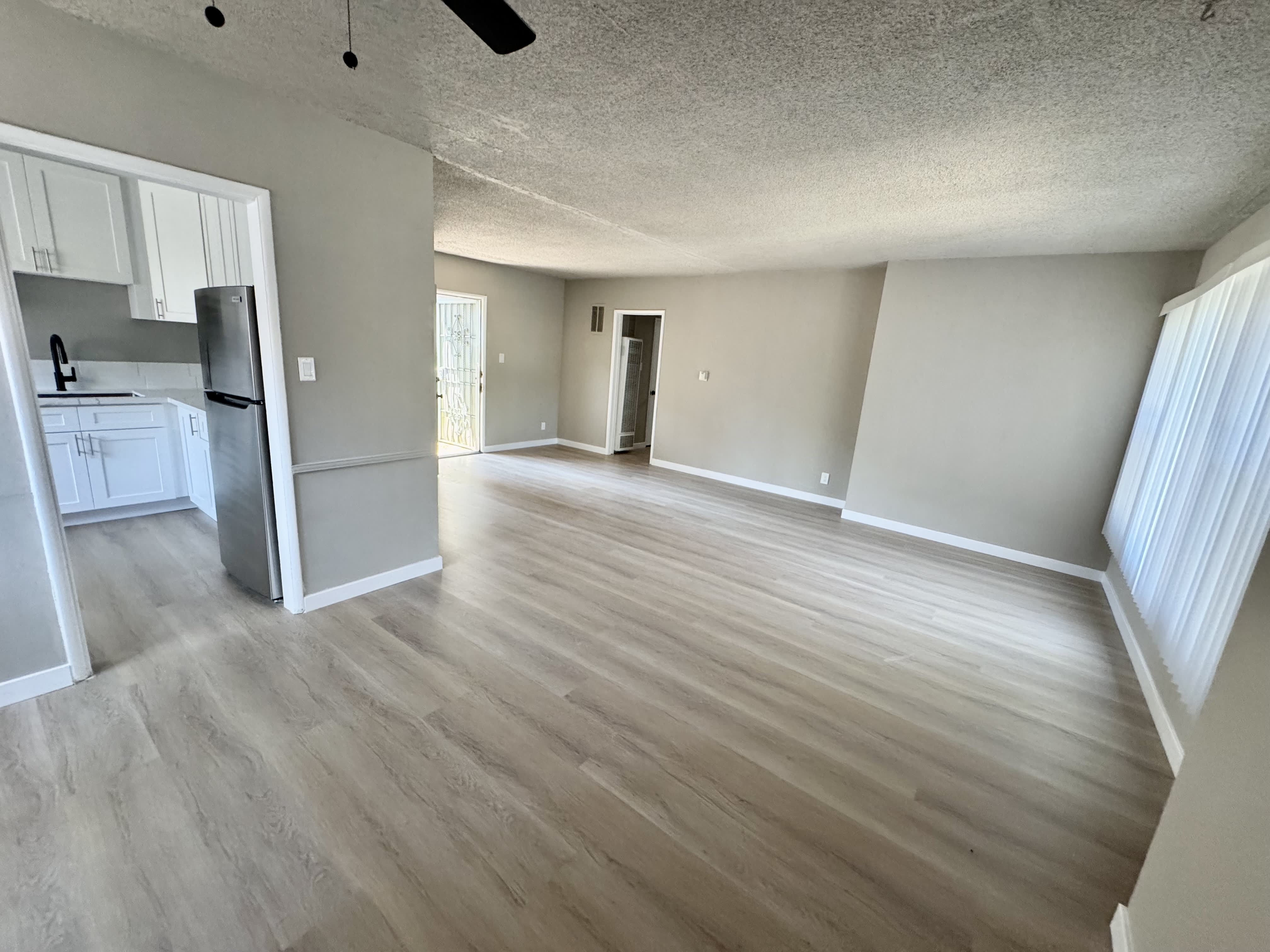 4052 Coco Ave – photo 2