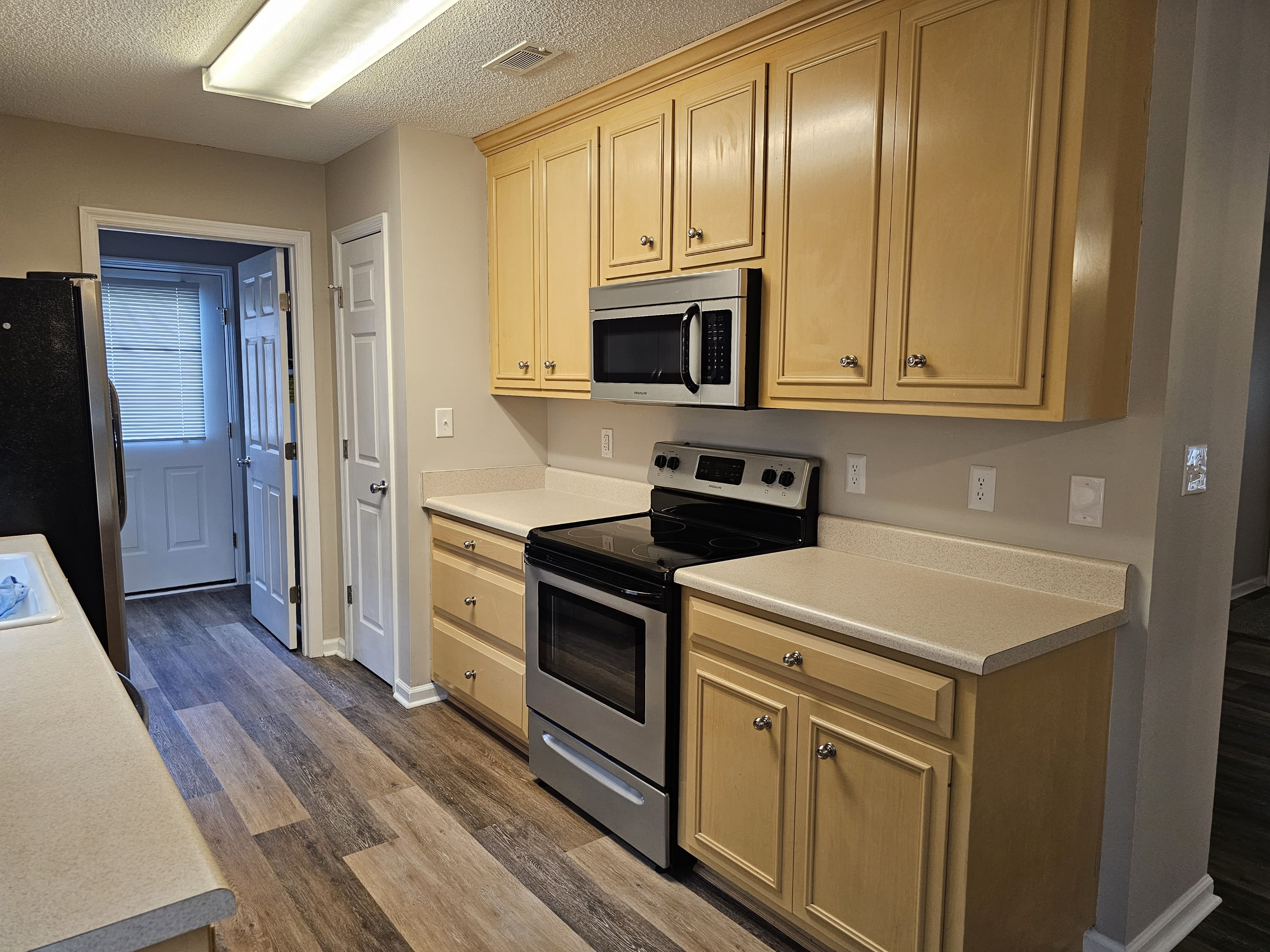 2602 Davis Avenue – photo 5
