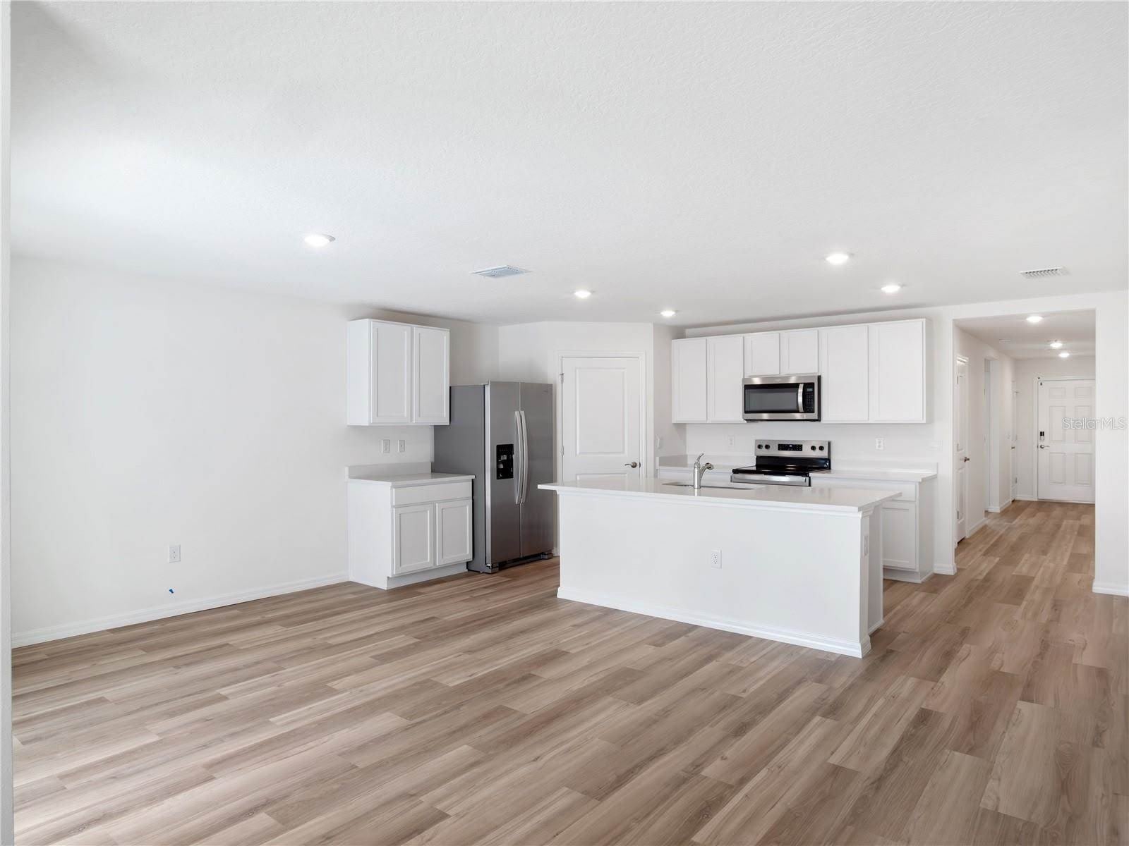 7208 SE 113TH Place – photo 3