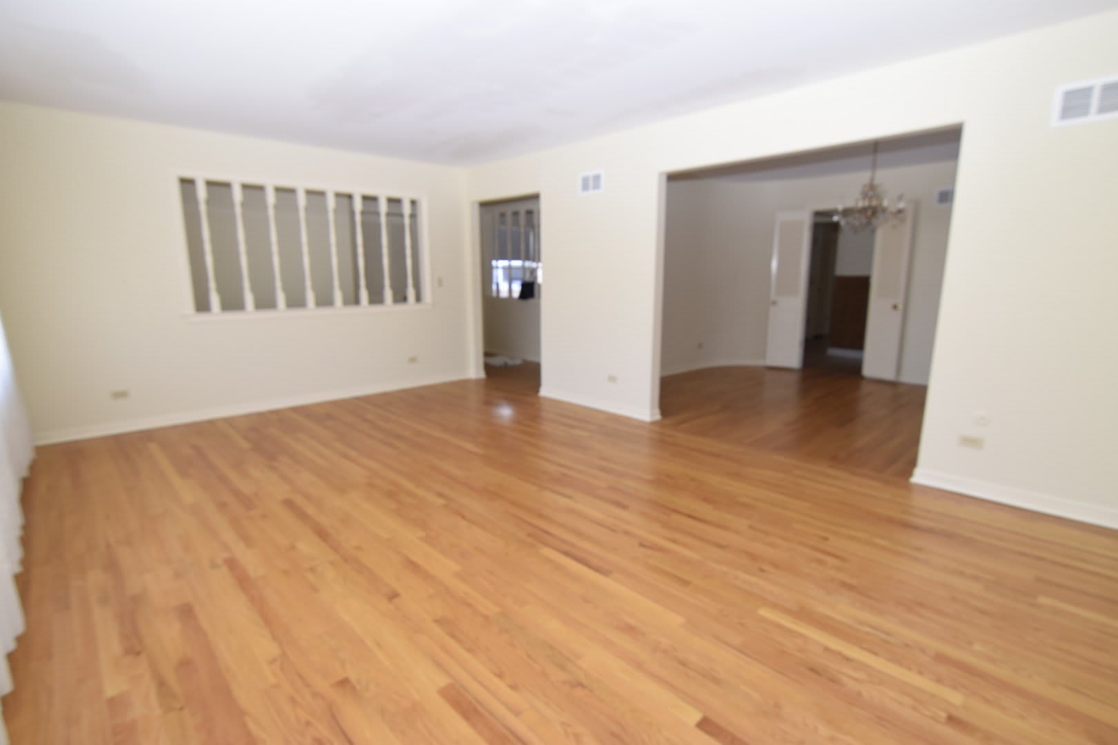 5025 Carol Street – photo 4