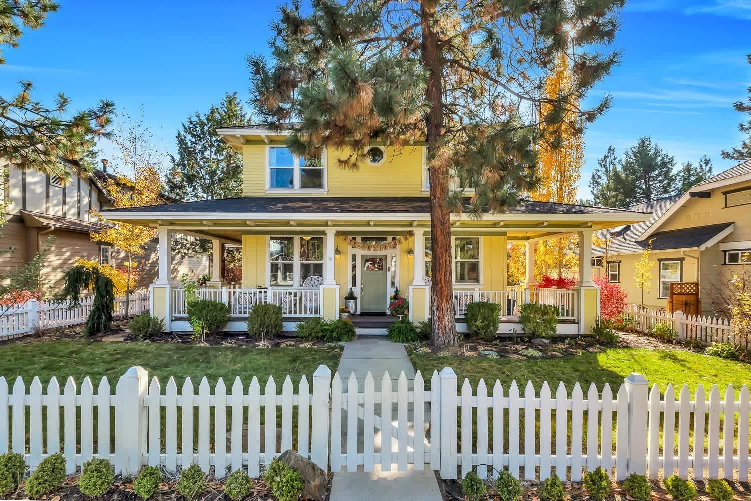 3 Bed/2.5 Bath In The Heart of NW Crossing – photo 1
