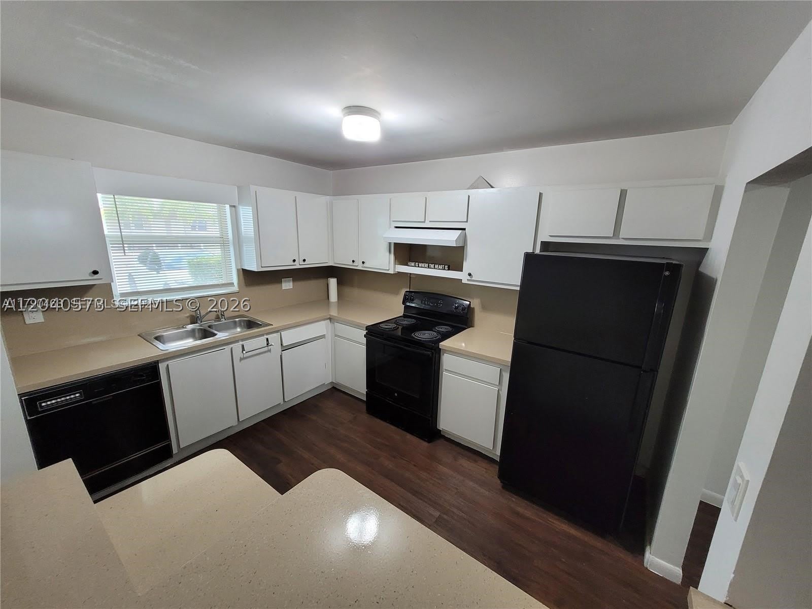 2832 W Fillmore St – photo 4