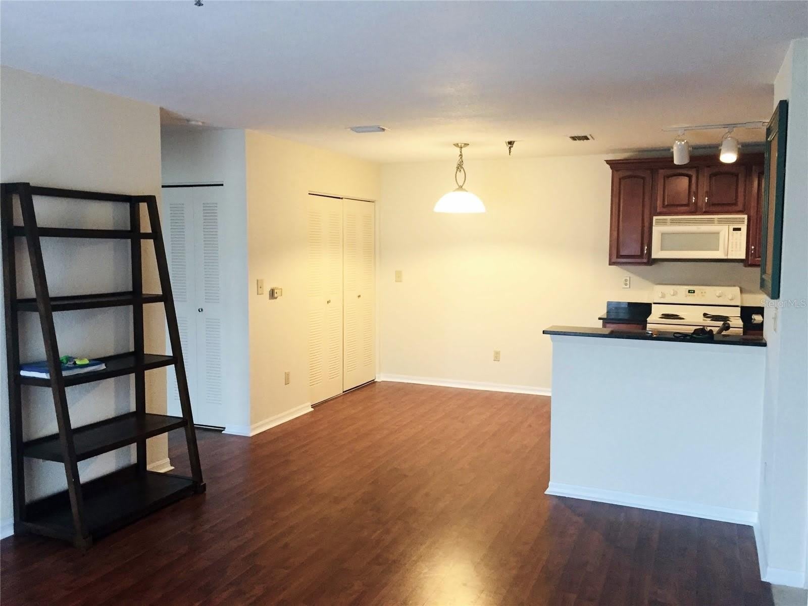 10263 Gandy Boulevard N – photo 4