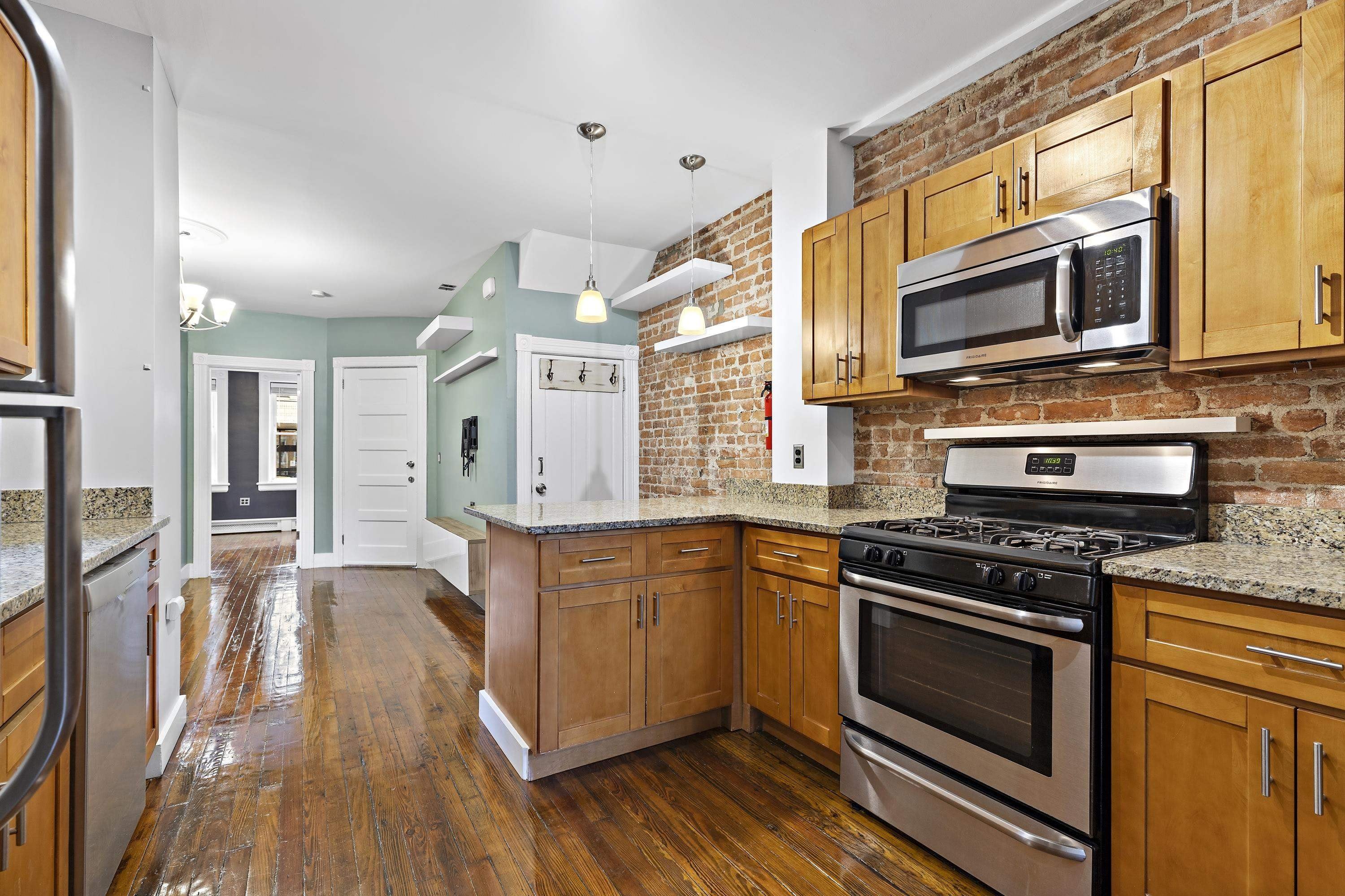 6008 Tyler Pl – photo 3