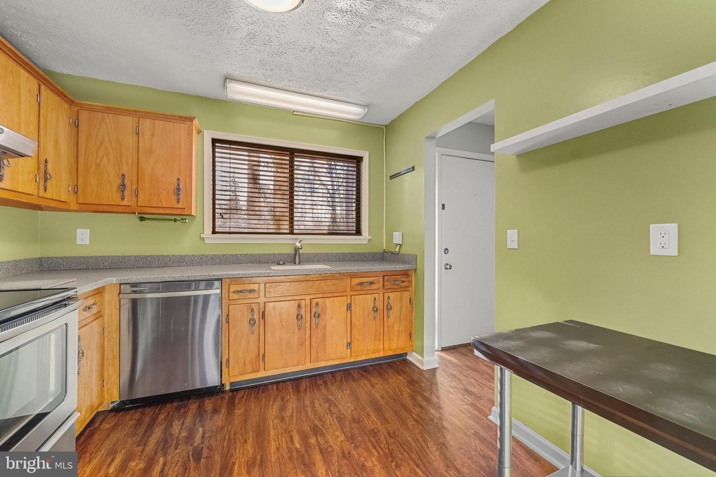 23348 RED OAK Court – photo 5