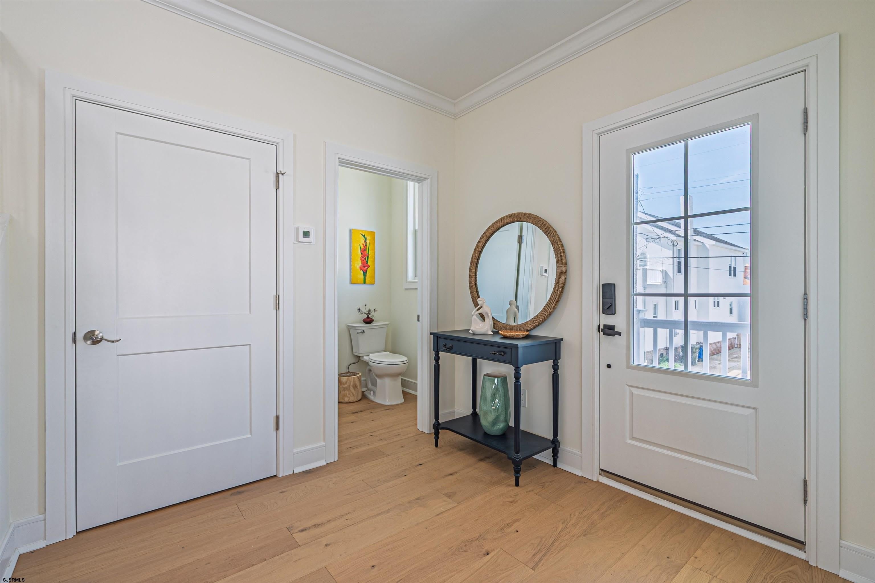 111 N Belmont – photo 4