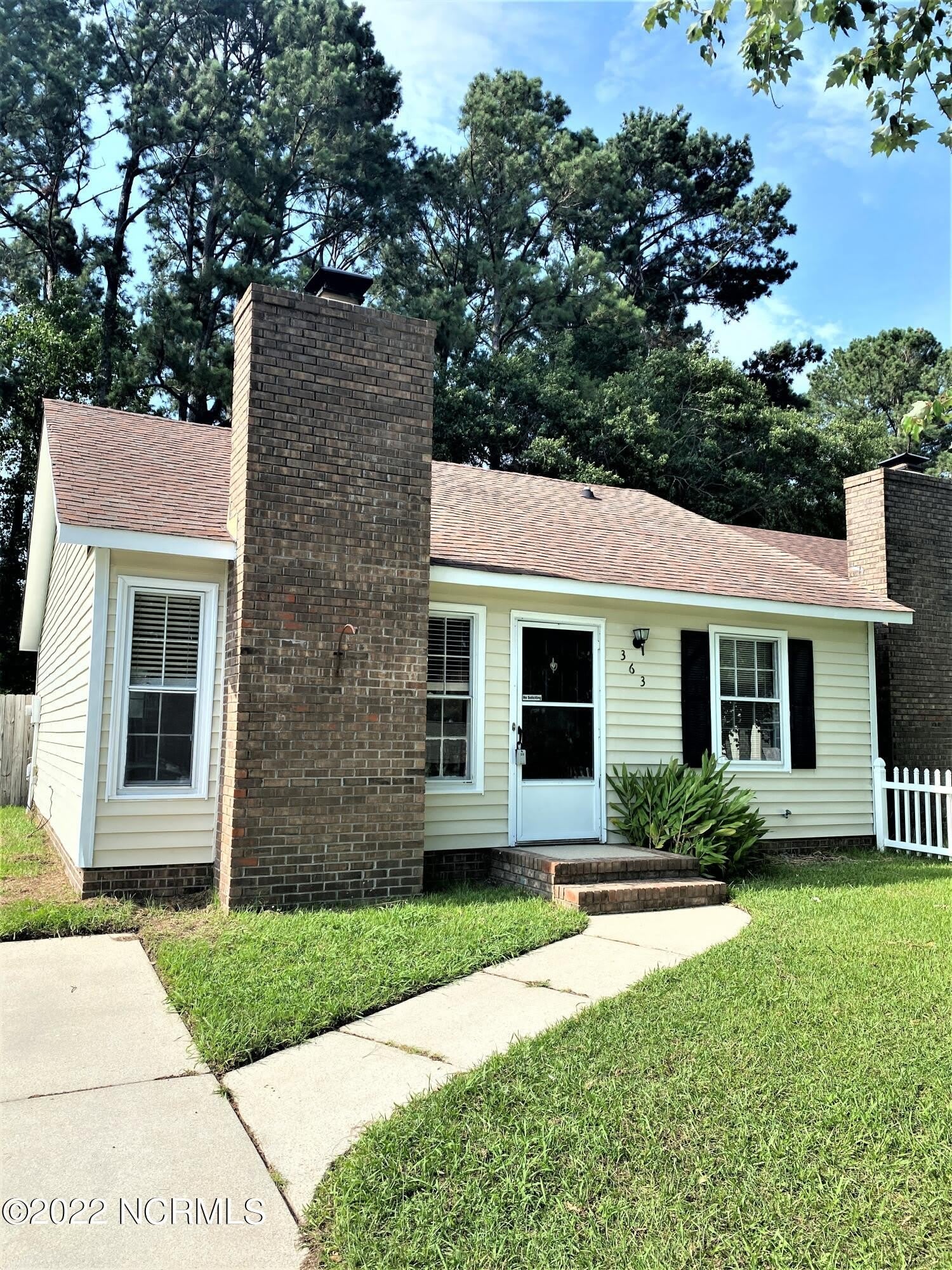 363 W Frances Street – photo 1