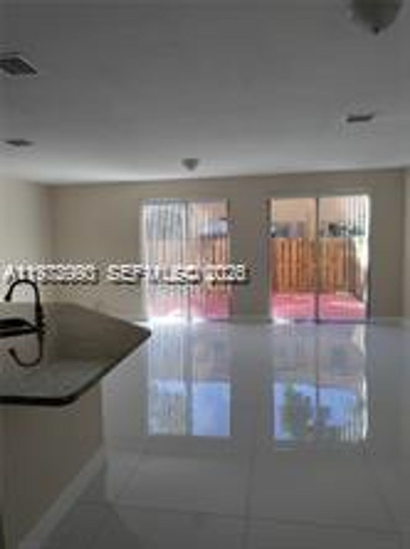 8546 SW 165th Place 0, Miami, FL 33193 – photo 5