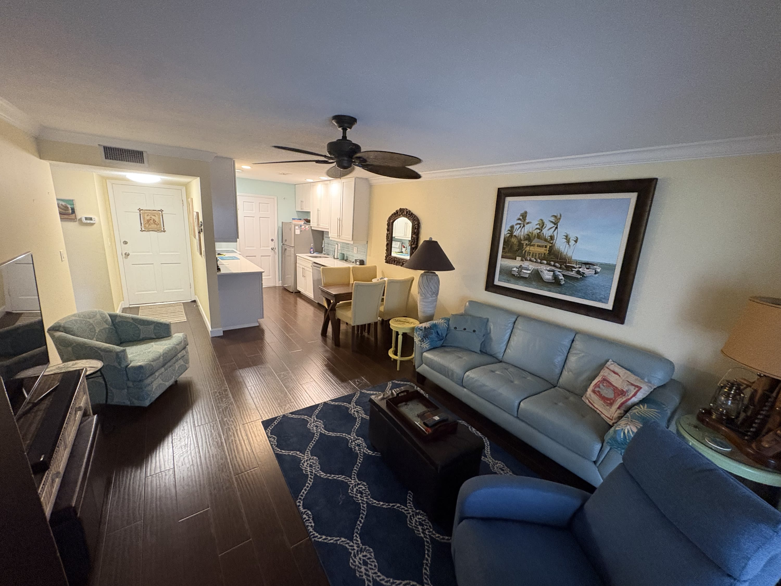 200 The Esplanade North C22 – photo 5