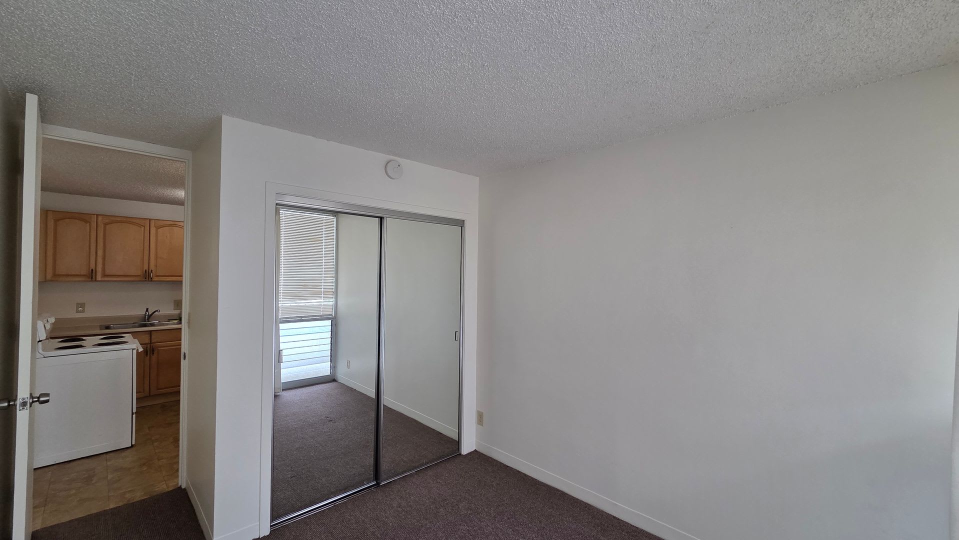 Recently Remolded Woodwinds 2 Bedroom Condo with 1 parking stall – photo 4
