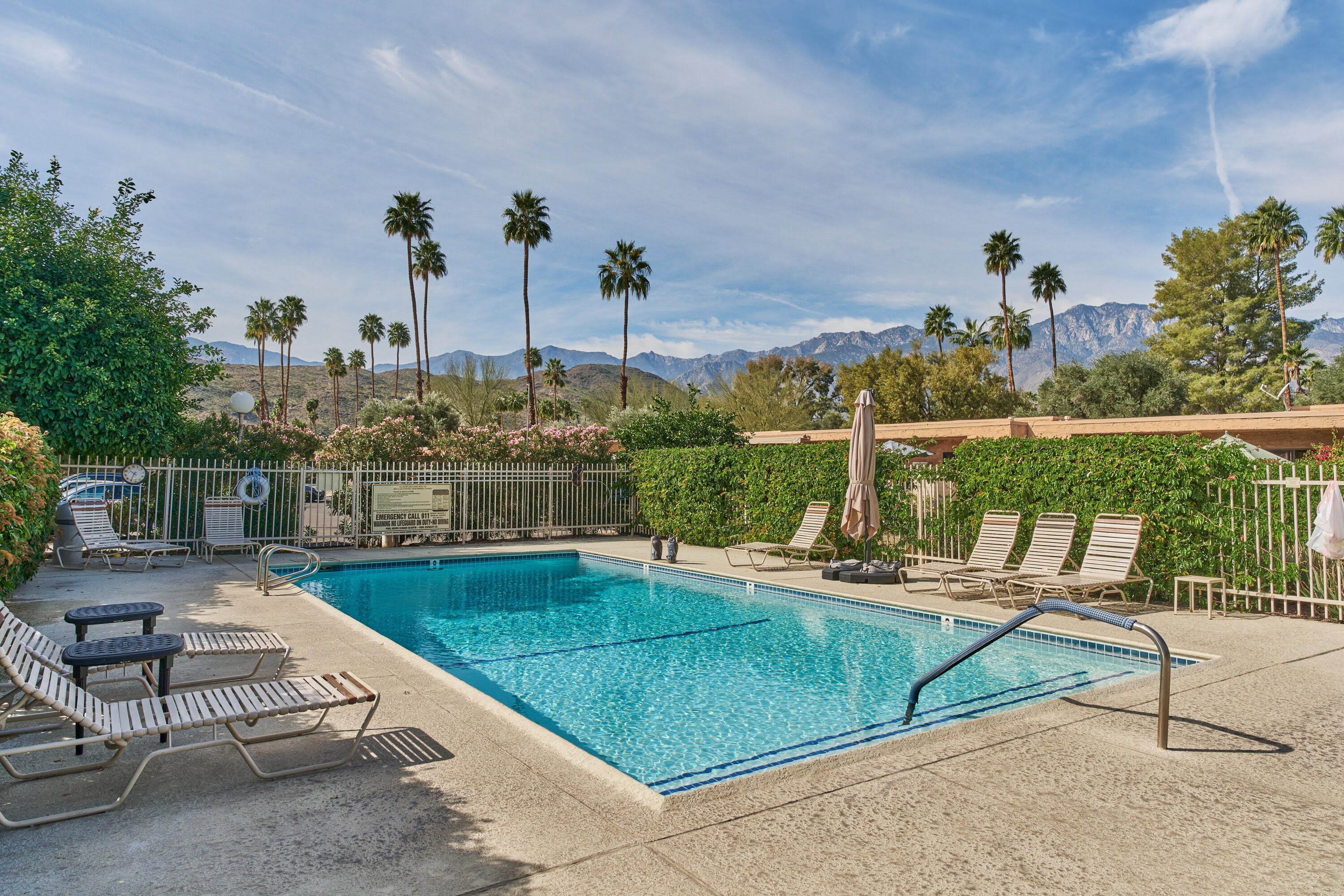 2420 Los Coyotes Drive – photo 3