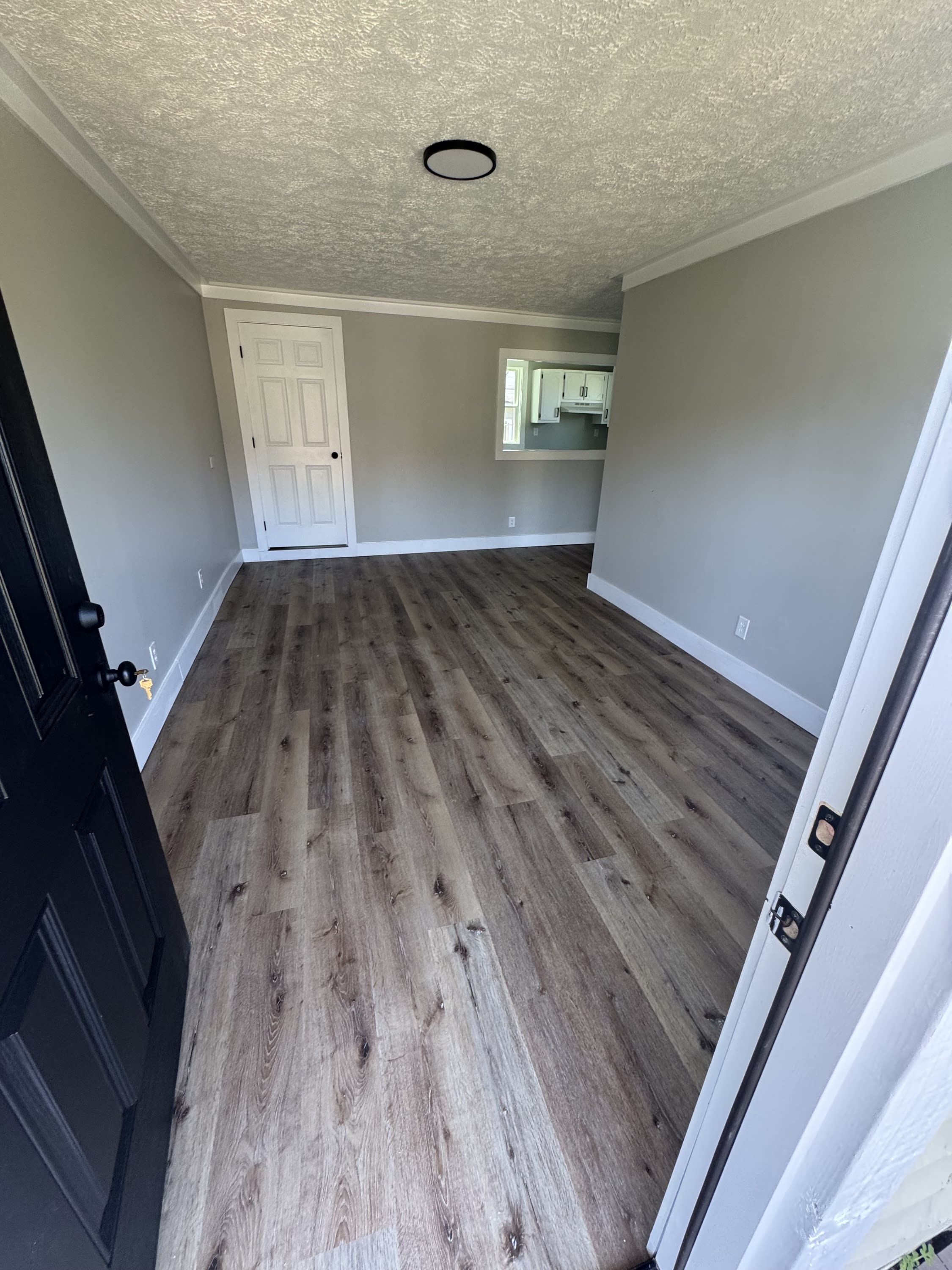 139 Railroad St. – photo 2