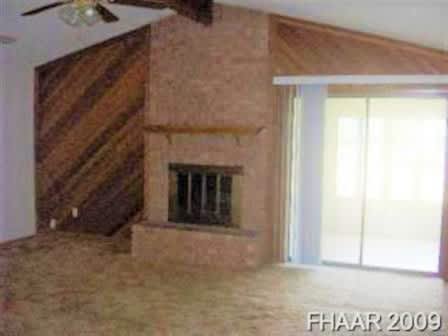 1227 Craig St – photo 3