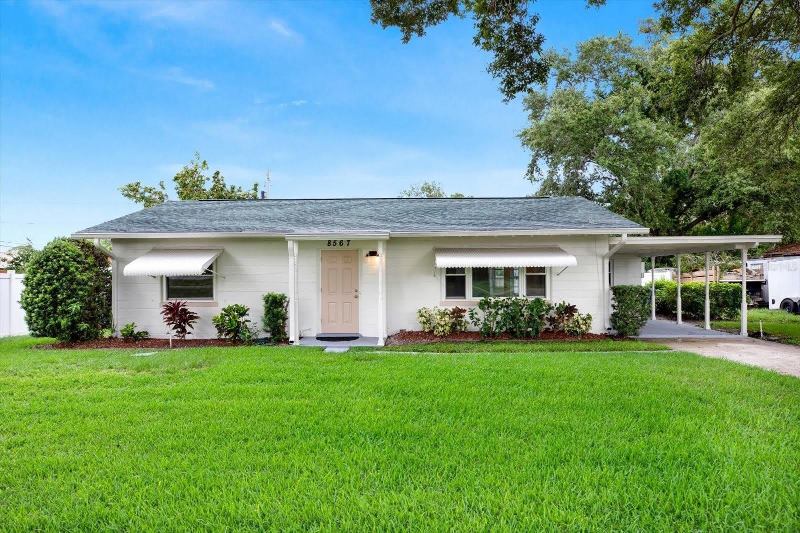 8567 RIDGE Road – photo 1