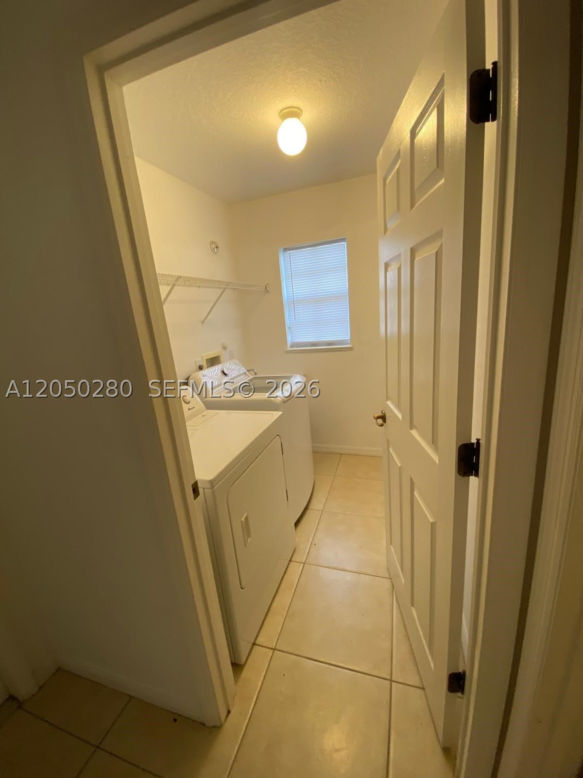 6432 Las Palmas Way – photo 2