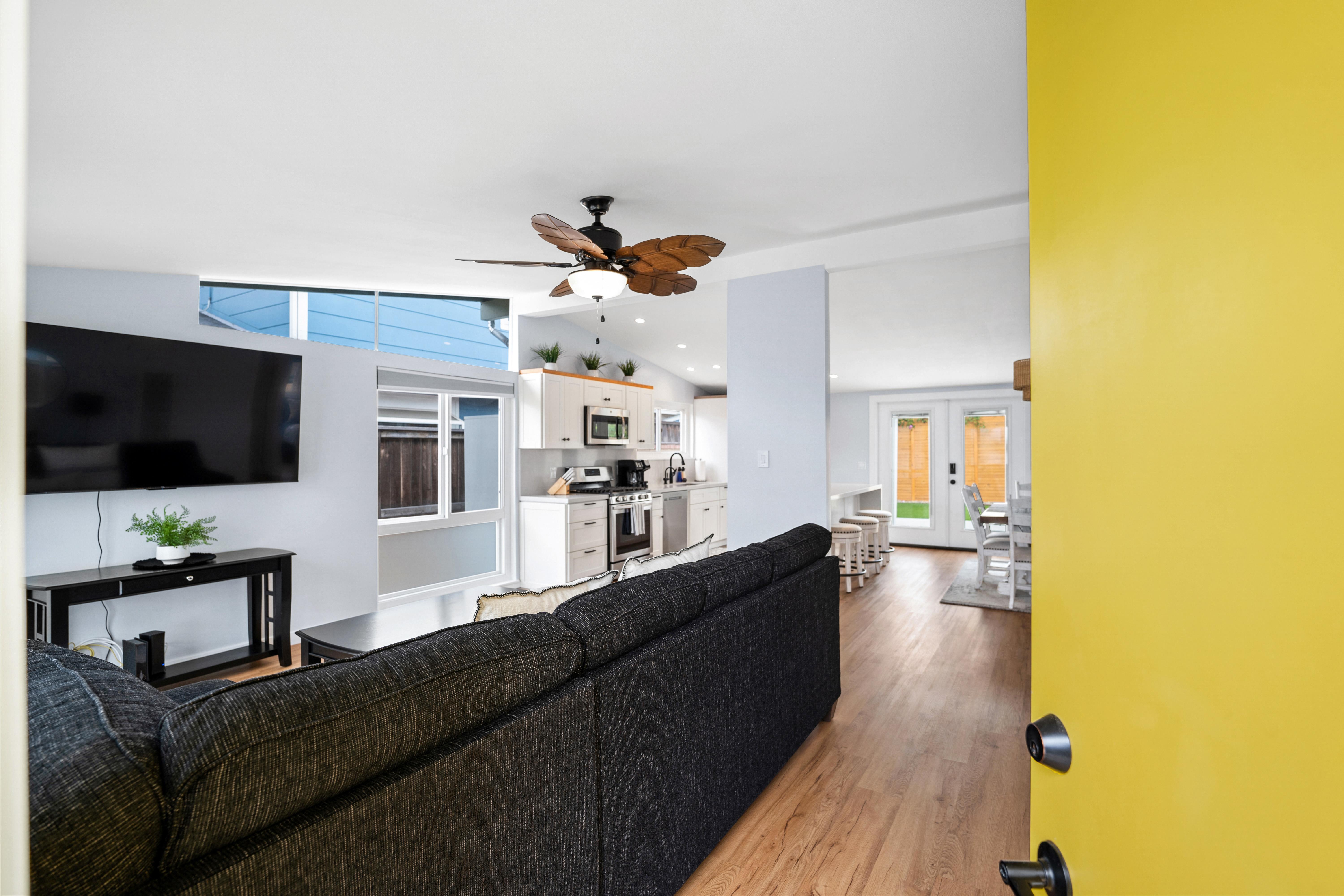 2407 Pierpont Blvd – photo 3
