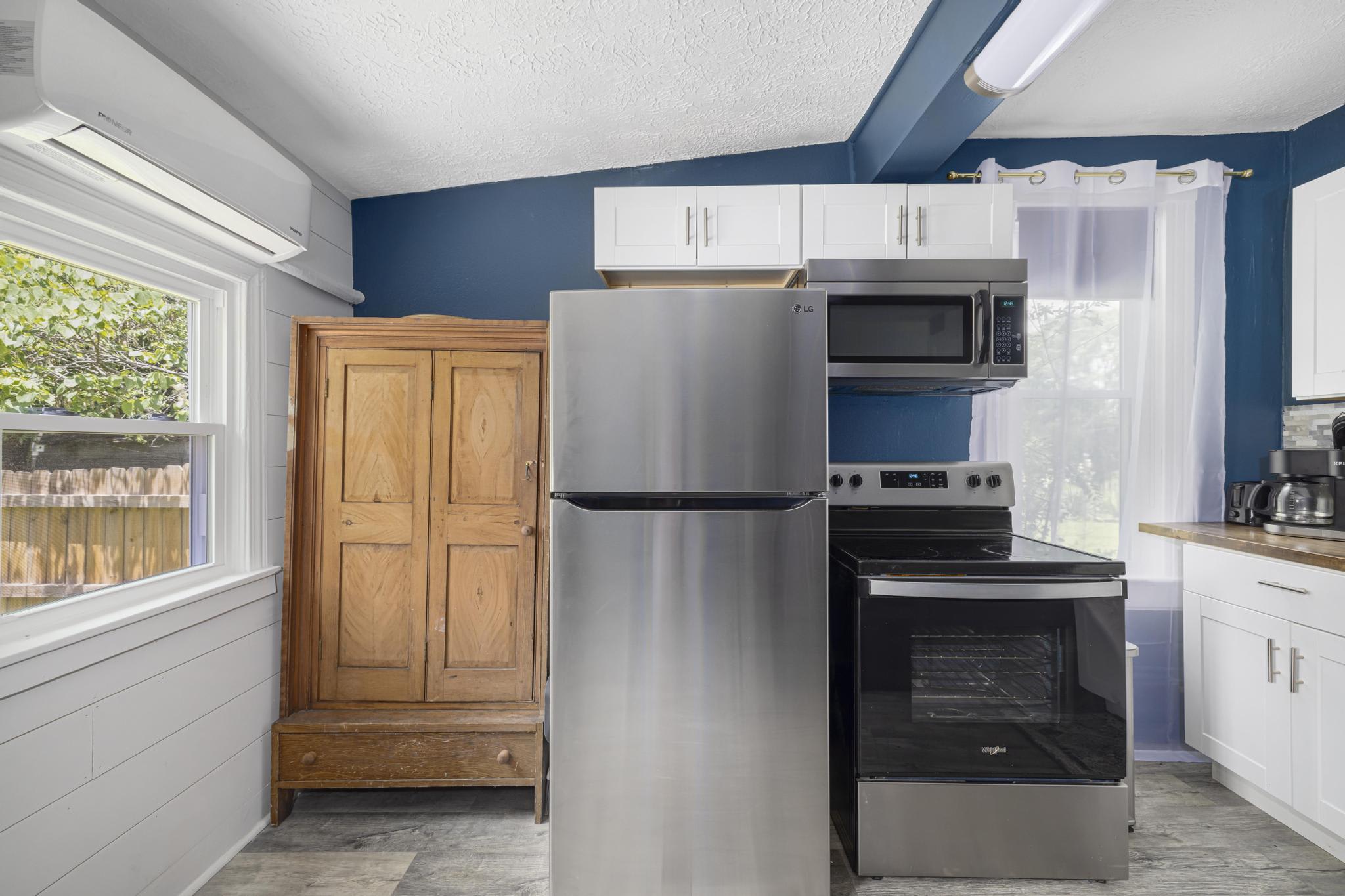 820 Florida AvenueUnit 2 – photo 2