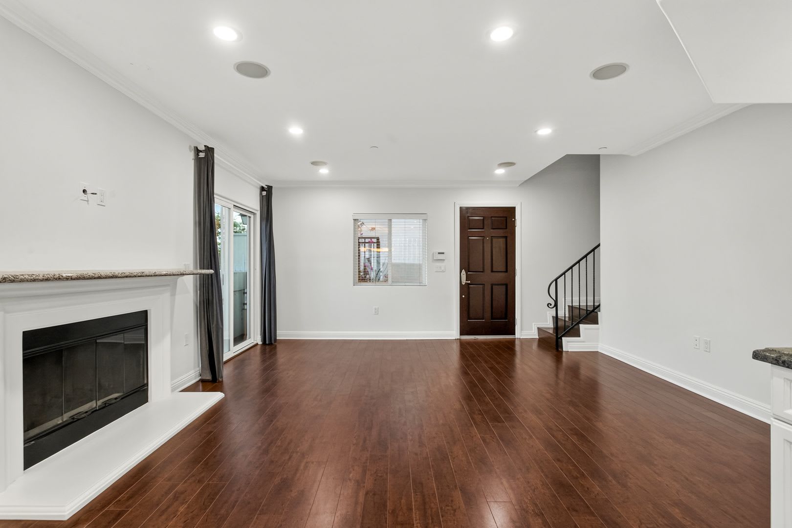 LJA 1529 BEVERLY, LLC – photo 4