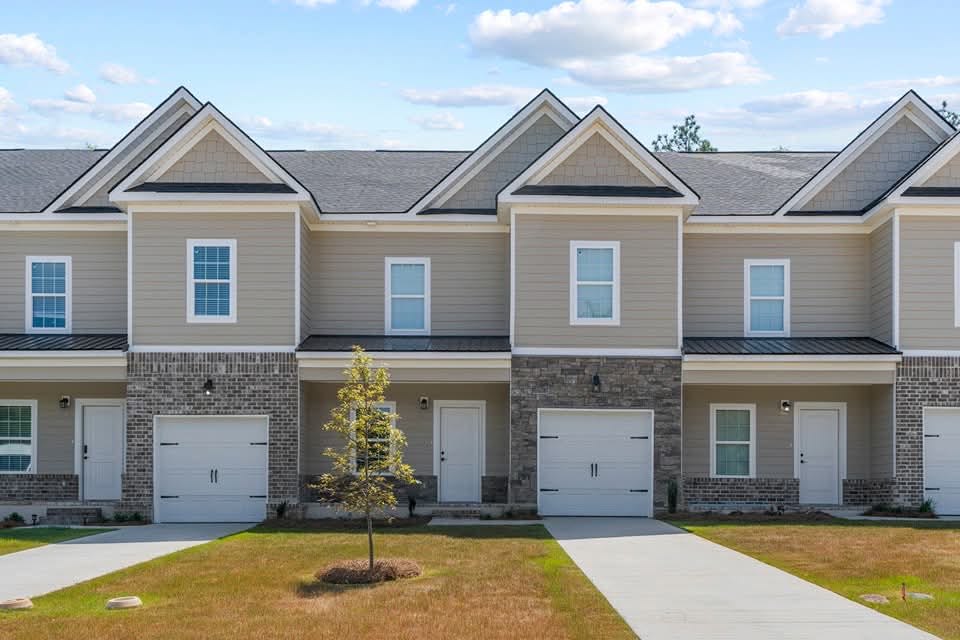 1208 Jessie Way – photo 1