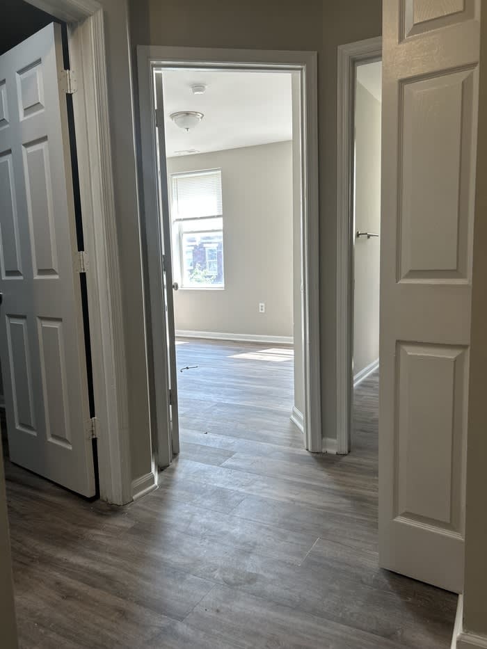 1798 East 25th Street – photo 2