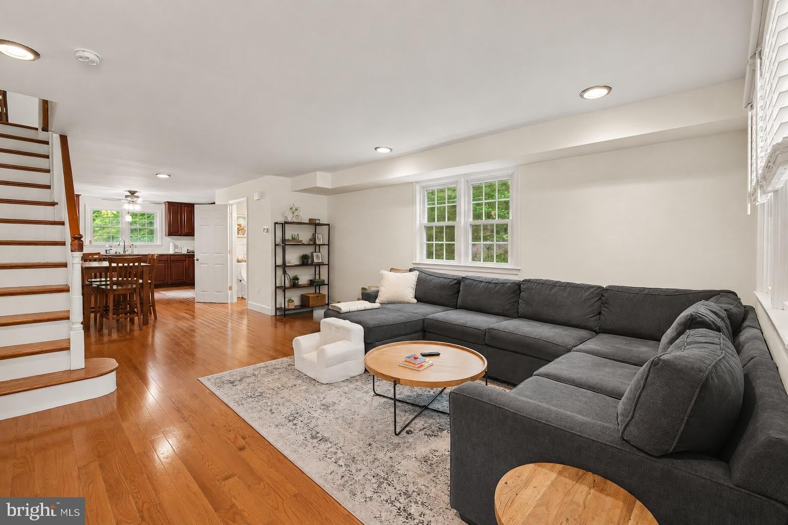 205 E 10TH Avenue – photo 3