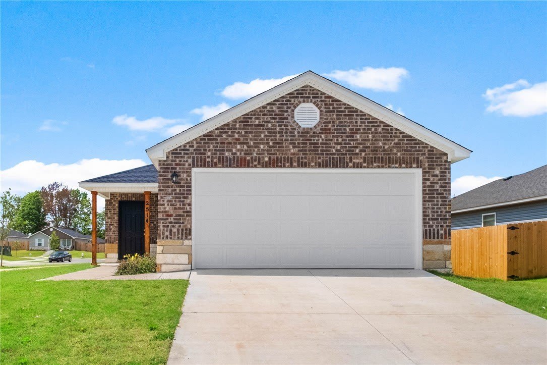 2514 E Meramec Street – photo 1