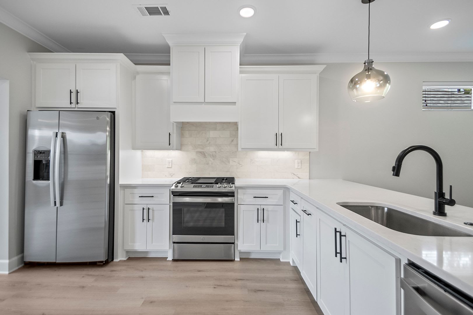 New Construction 3 bed 2 1/2 Bath, 2,020 sqft in West Little Rock – photo 4