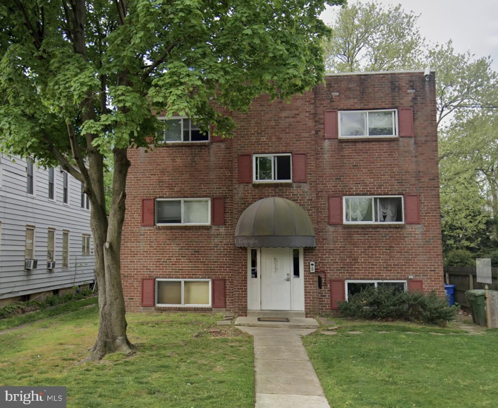 517 MORGAN Avenue – photo 1