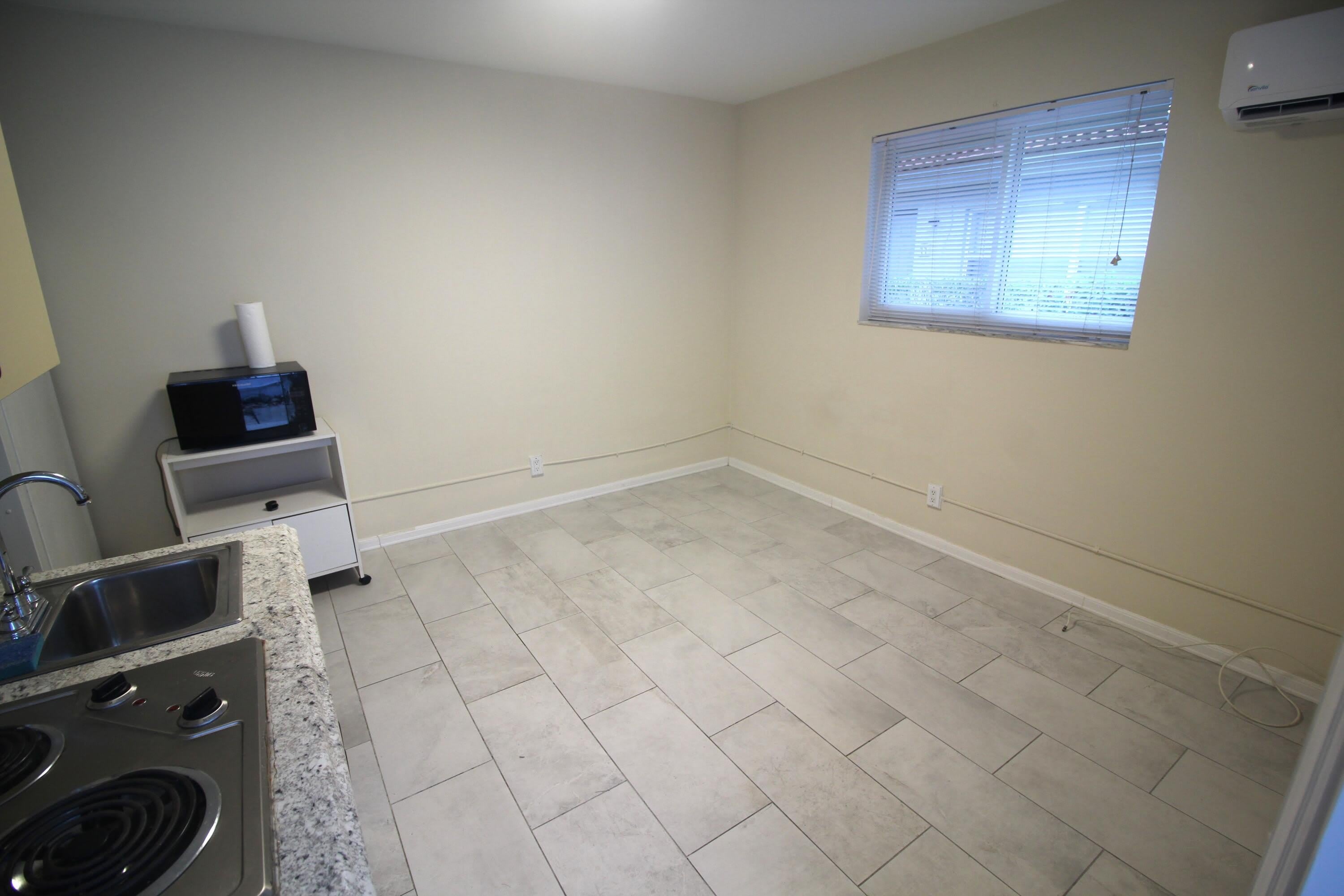 4440 Bougainvilla Drive – photo 4
