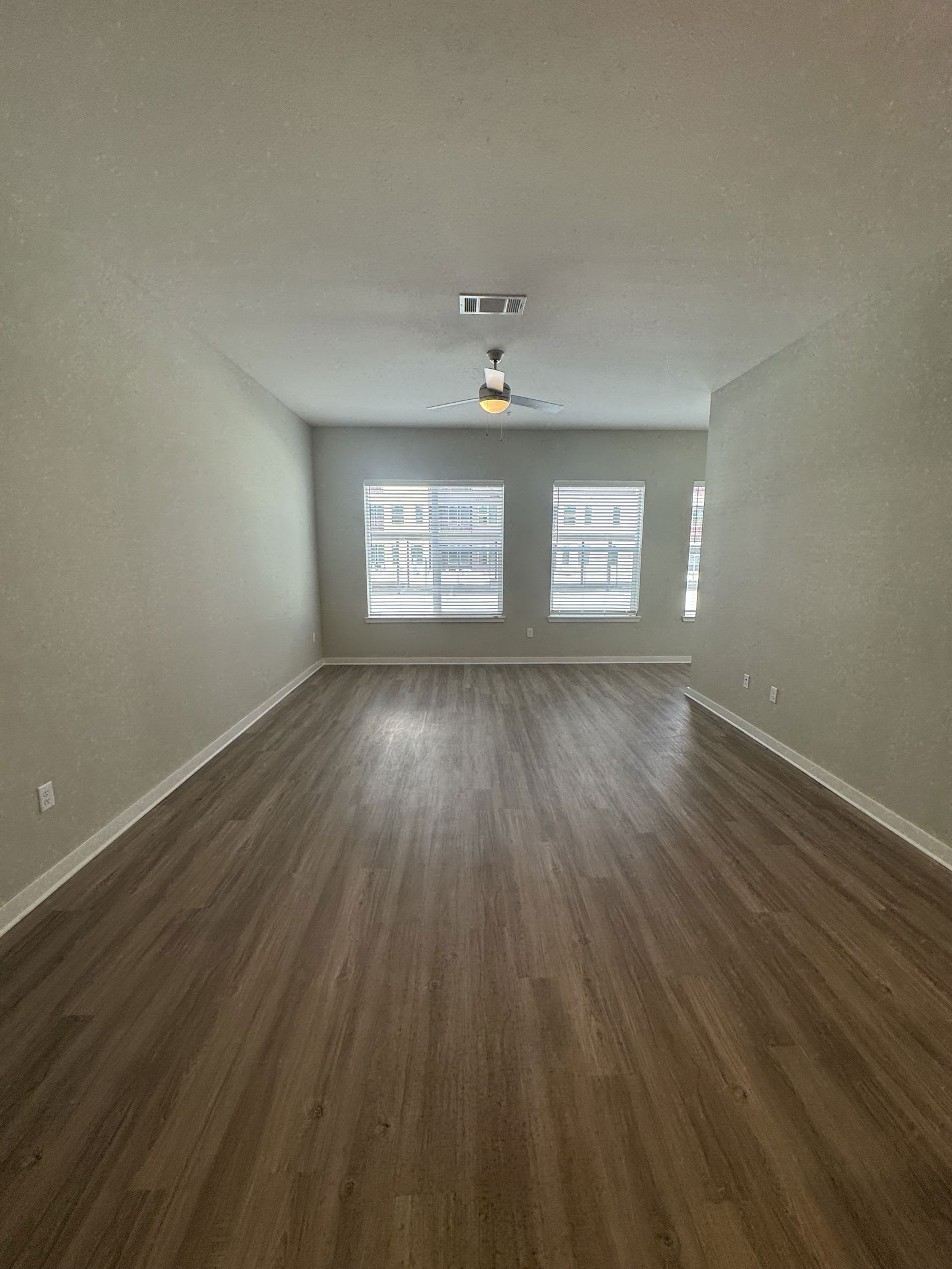 2255 West White Street – photo 4