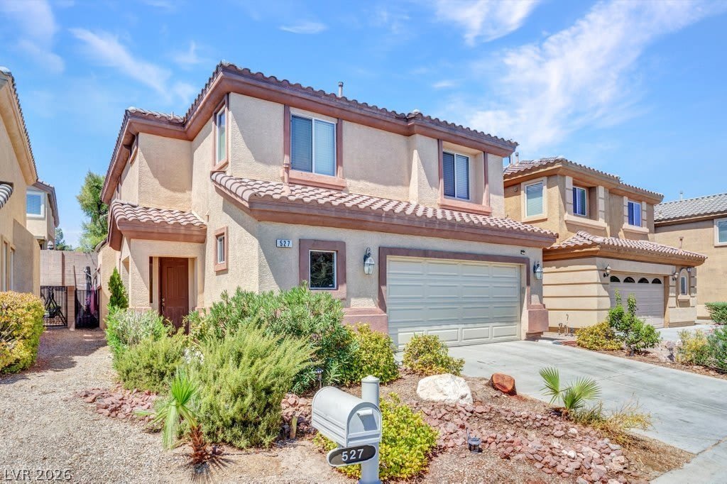 527 Newberry Springs Drive – photo 4